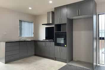 A/8 Swallow Dr, Manurewa