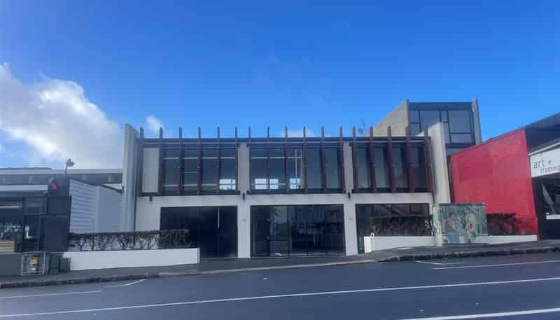  500 New North Road, Kingsland