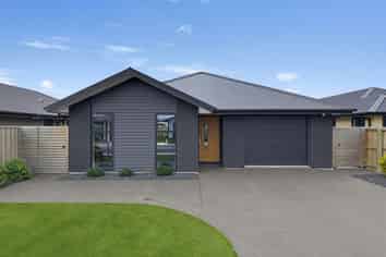 4 Cousins Street, Ravenswood