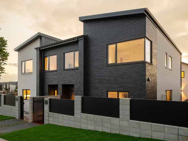 9 Kauri Point Drive, Rototuna North