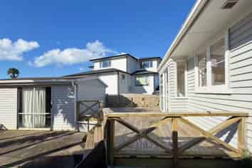 Auckland - Address withheld