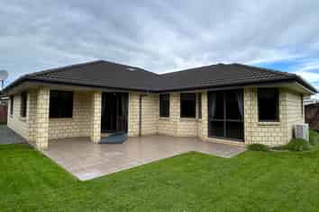 16 Moonlight Drive, Rototuna North