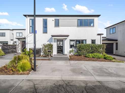 8 Te Kare Road, Glen Innes