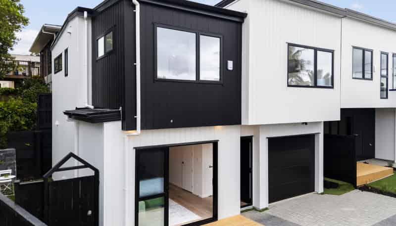 27E Seaview Terrace, Mount Albert