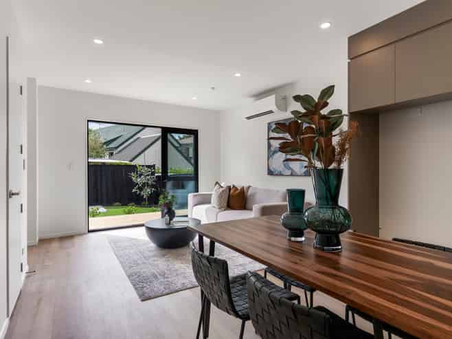 27E Seaview Terrace, Mount Albert