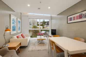 9/307 Willis Street, Te Aro