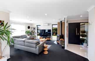 17 Parawai Street, Marshland