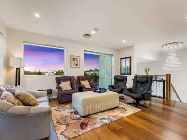 14 Tauwaka Crescent, Riverhead
