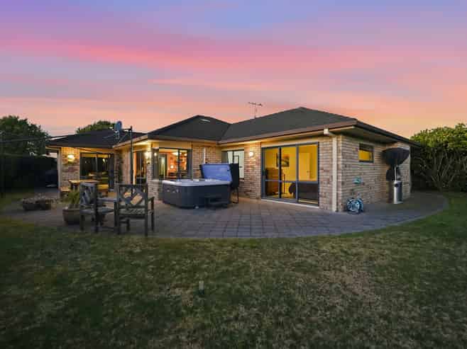 40 Mcleod Place, Papamoa