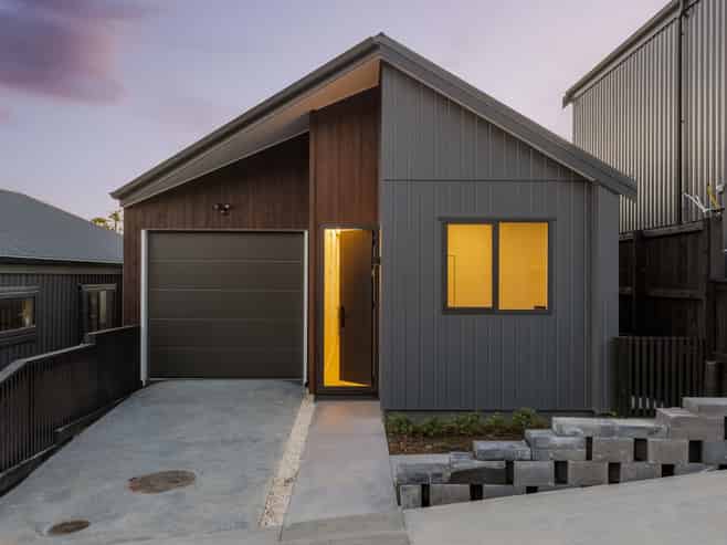 80 Awa Uru Road, Orewa
