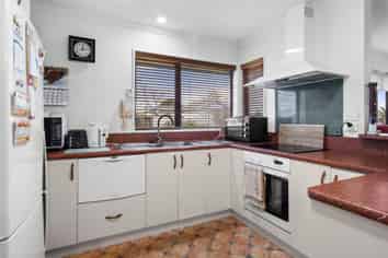 295 Tancred Street, Hampstead