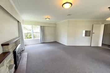 1/2 Hazeldene Place, Opaheke