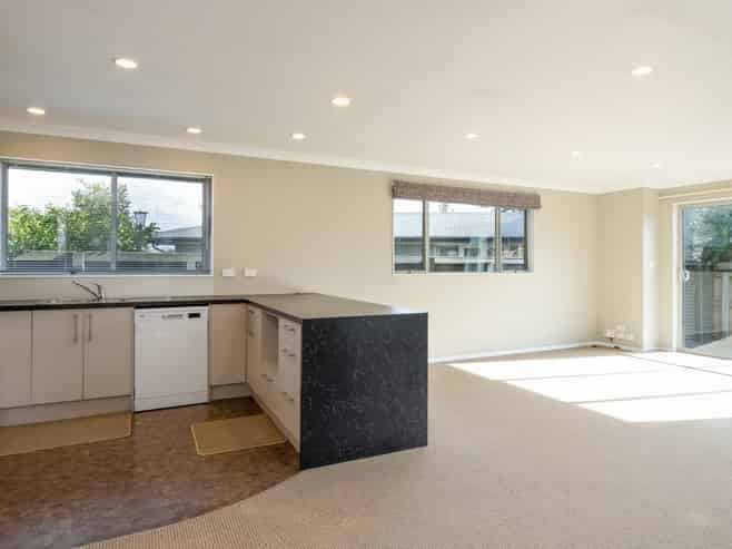 2B Hammond Place, Witherlea