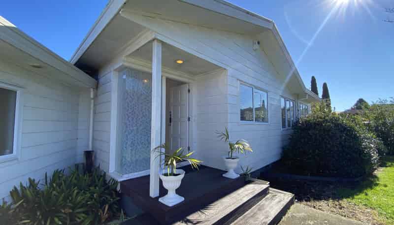 60 De Quincey Terrace, Highland Park