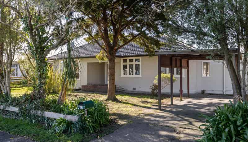 37 Worcester Street, West End