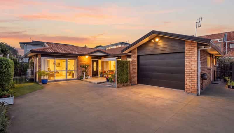 3B Pine Road, Orewa