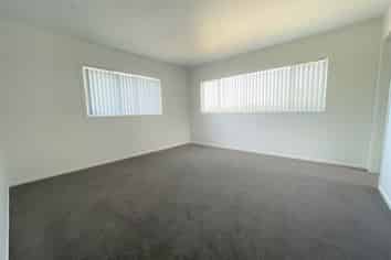 37C Arundel Street, Hillsborough