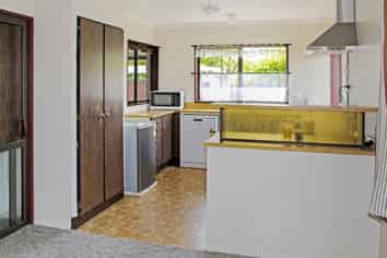 81 Herbert Avenue , Cloverlea