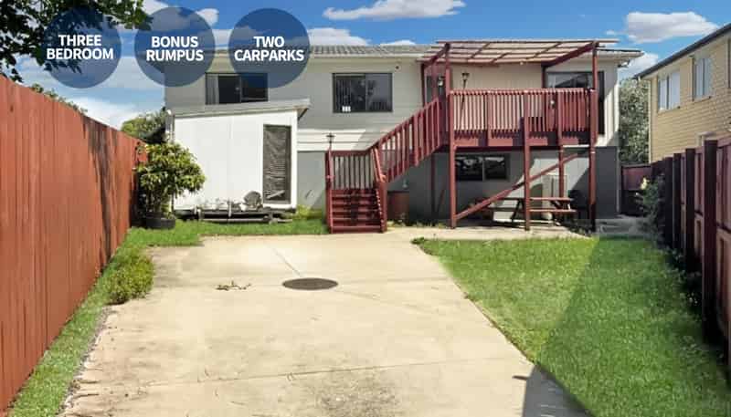 32A Sikkim Cres, Clover Park