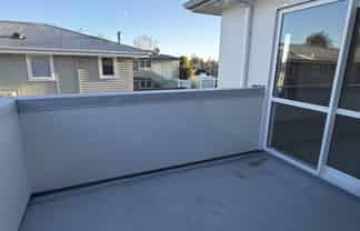 2/1161 Victoria Street, Whitiora