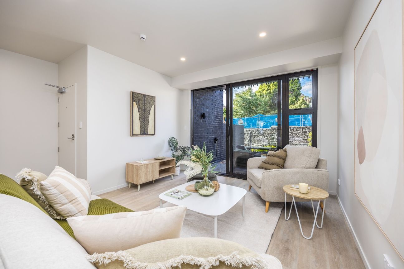 2 Bedroom Apartment - Vista 2