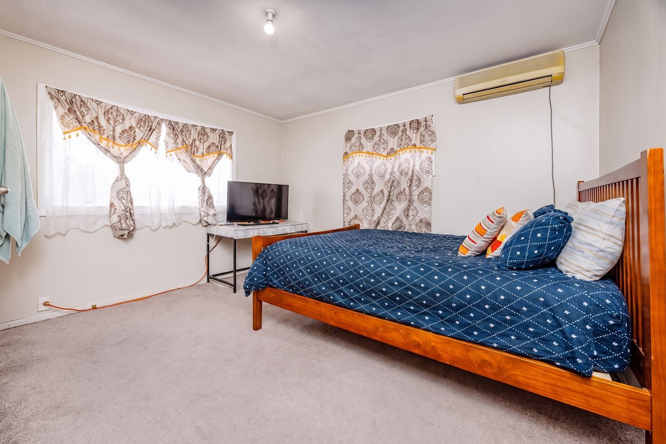Rare Opportunity to Live, Build and Invest - Fler