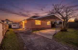 38 Longburn Road, Henderson