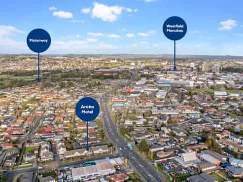 ACCOMMODATION CASH FLOW  LARGE FREEHOLD
