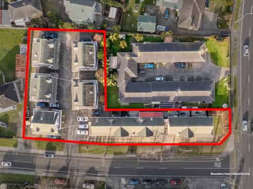 ACCOMMODATION CASH FLOW  LARGE FREEHOLD
