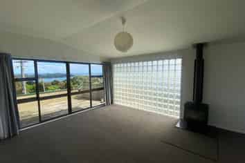 14 Burrell Road Extension, Oneroa