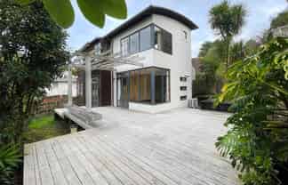 3/38 Matipo Road, Mairangi Bay