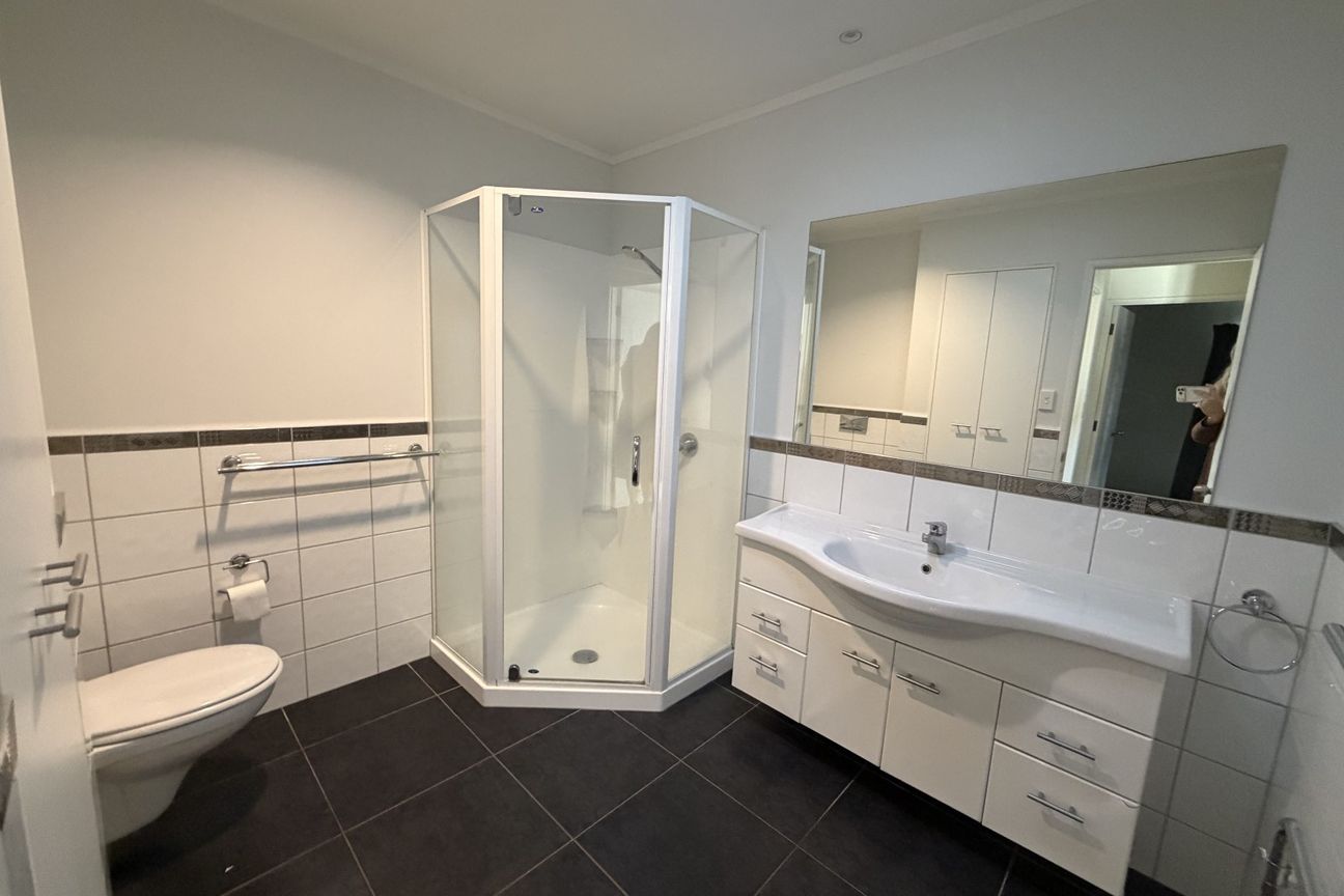 19a James Street - Vista 4