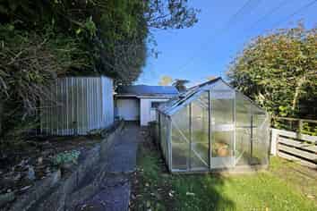 8 Hall-Jones Street, Runanga