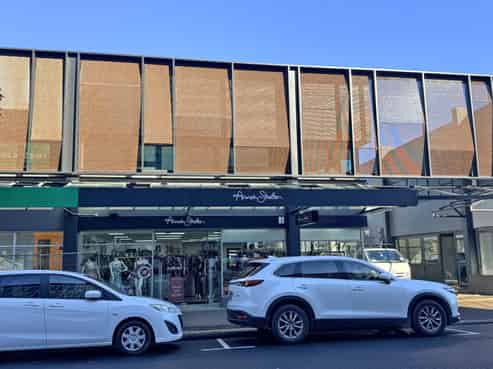 Desirable retail tenancy