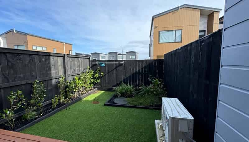 10 Kiato Lane, Flat Bush
