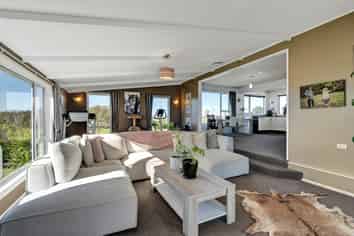 304 York Road, Midhirst