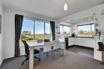304 York Road, Midhirst