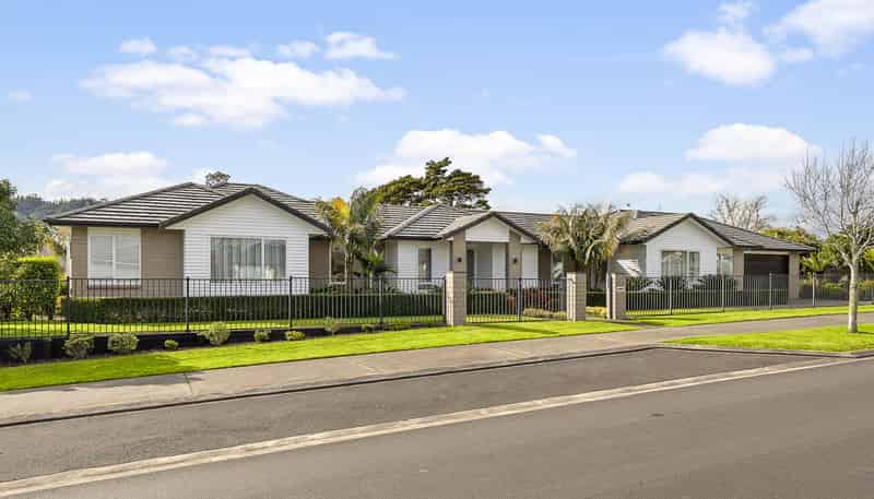 2 Parlane Drive, Huapai