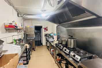 Excellent Hospitality Opportunity on Riccarton Rd