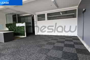 Modern Level 1 Office 115sqm Prime Manurewa