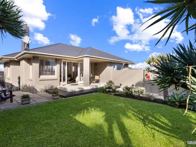 1/2 Inglis Street, Birkenhead