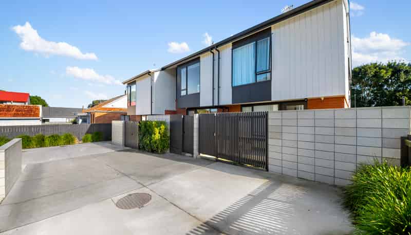 36B Range View Road, Mount Albert
