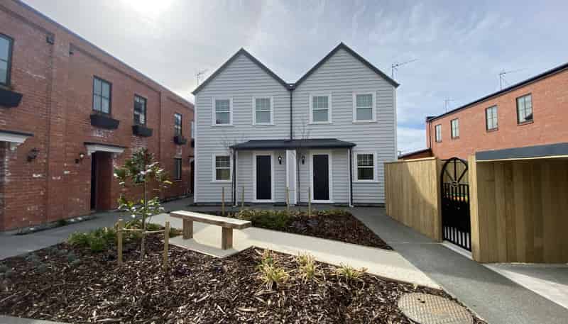 6/25  Bunyan Street, Waltham