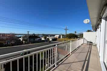 4/86 Sylvan Avenue, Northcote