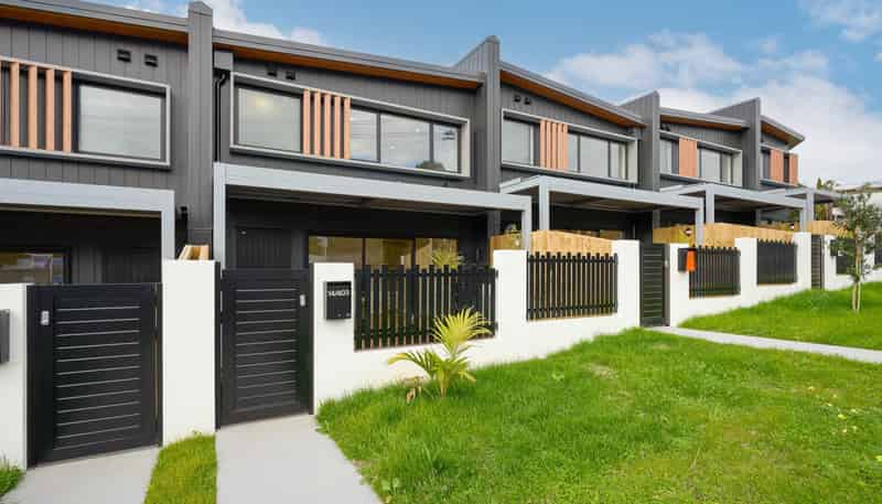 14/403 Beach Road, Mairangi Bay