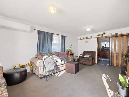 3/63 Division Street, Riccarton