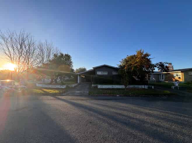 8 Lynley Crescent, Blenheim