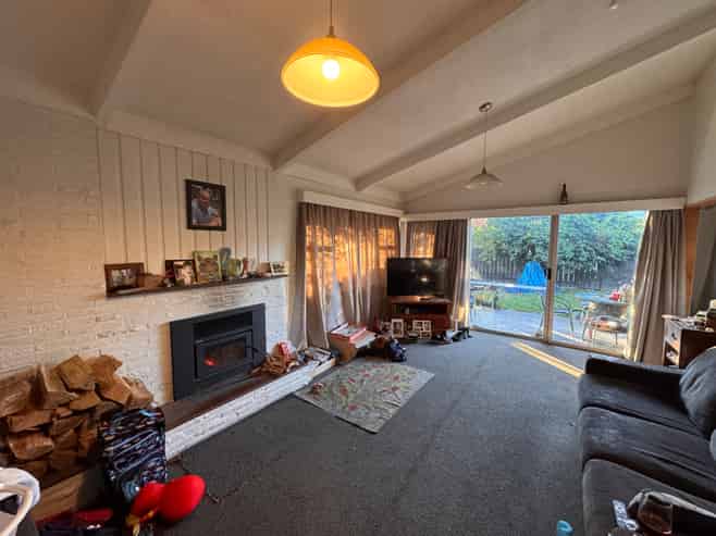 8 Lynley Crescent, Blenheim