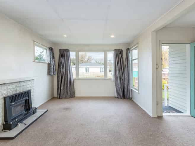 9 Jones Place, Masterton