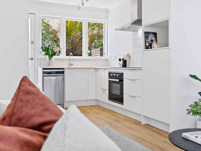3/67a Second Avenue, Kingsland